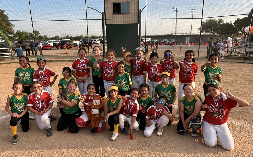 Minors SB Champs - Lady Longhorns & Finalist - Ducks